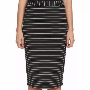 1.State stretch pencil skirt